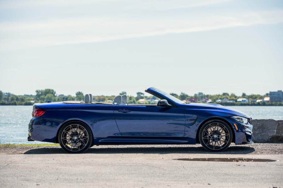  BMW M4 Convertible (F83) 2017 года  (NA) (фото 11 из 24)